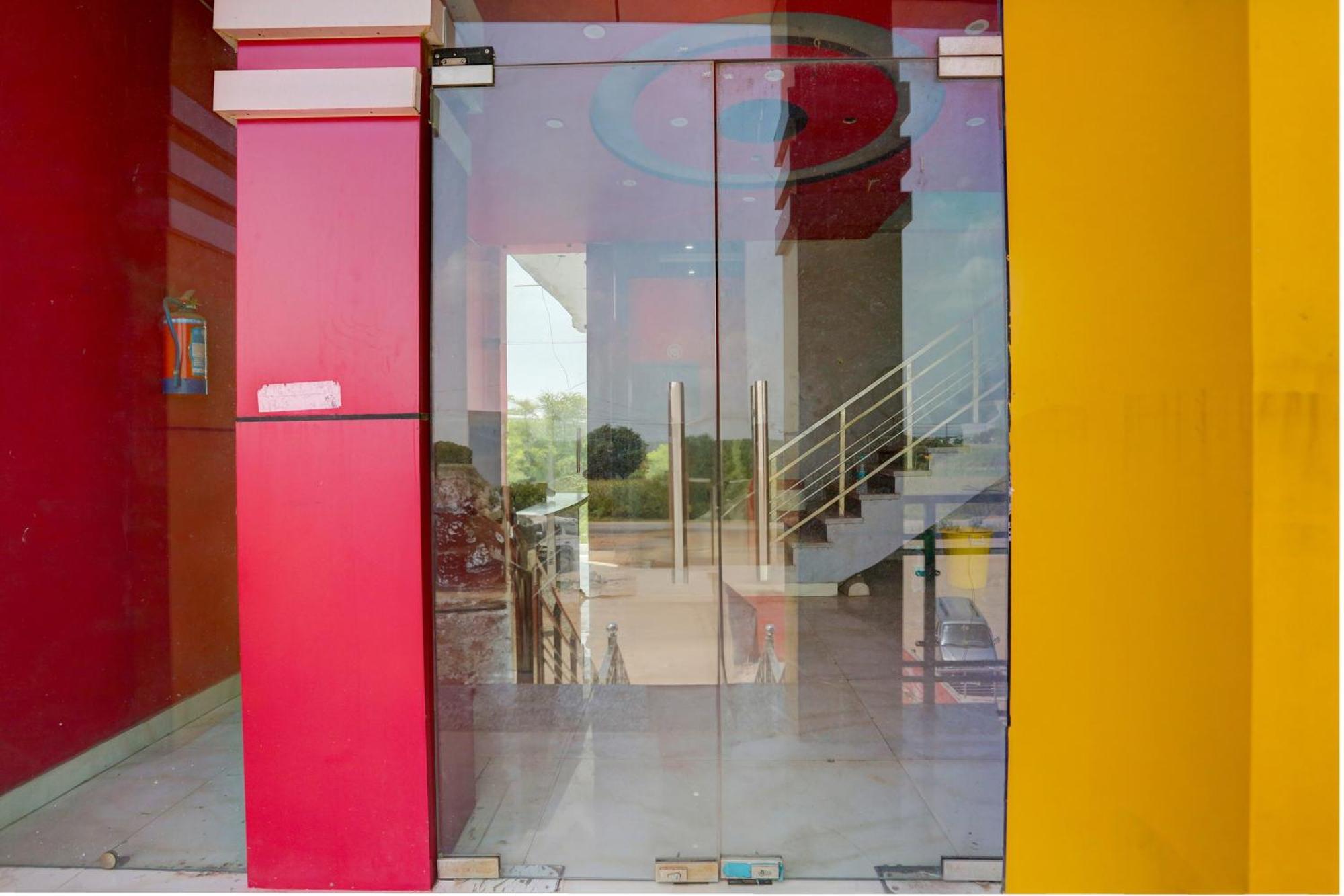 Hotel O Dada Hotel Charkhi Dadri Exteriér fotografie